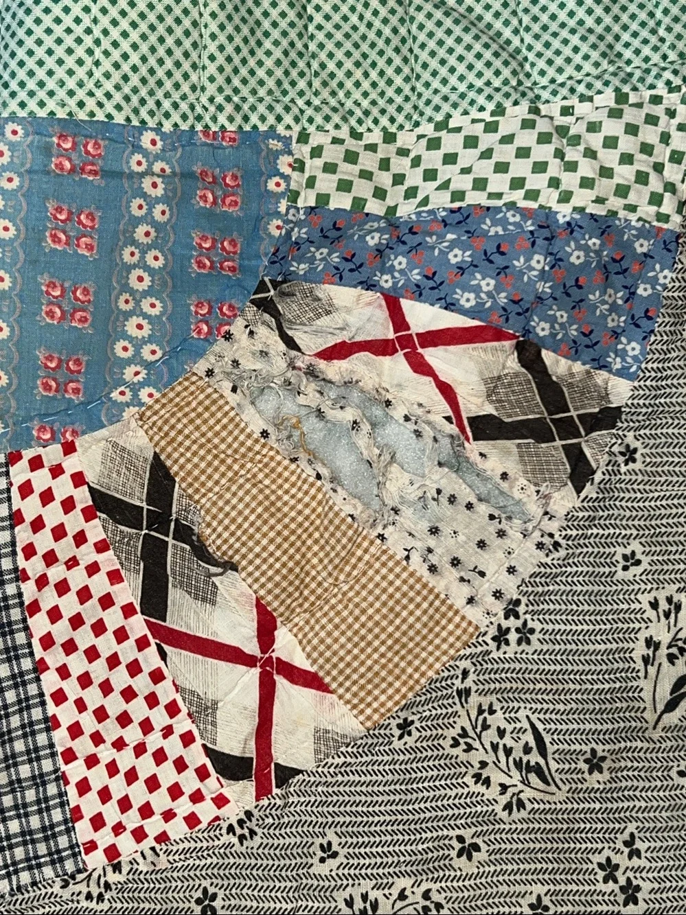 Antique quilt handmade patchwork 70” x 80”